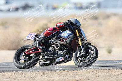 media/Dec-07-2025-CVMA (Sun) [[3e7d2de5dc]]/Race 11-Formula 2-CVMA Hooligans-American Thunder/